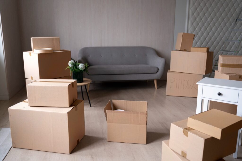Affordable Furniture Removal Services Gold Coast – Rose City Removals